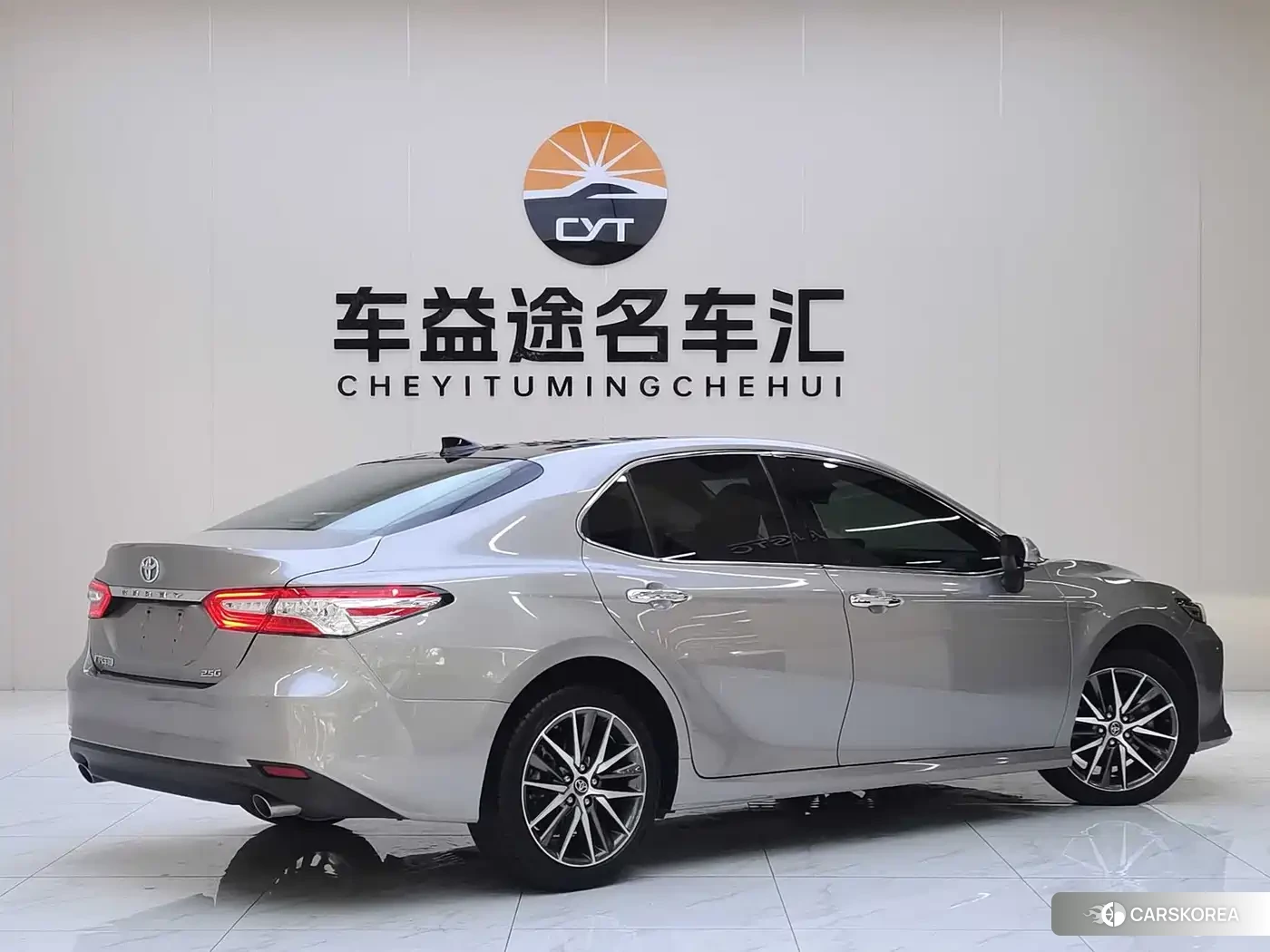Toyota Camry id 4679630 из Китая 15