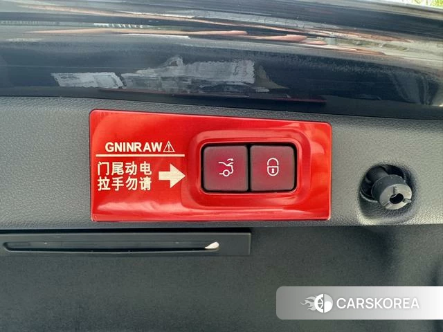 Mercedes-Benz E-class id 4256597 из Китая 15