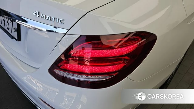 Mercedes-Benz E-Class W213 id 4203822 из Кореи 15