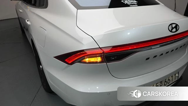 Hyundai The New Grandeur IG Hybrid id 4324260 из Кореи 15