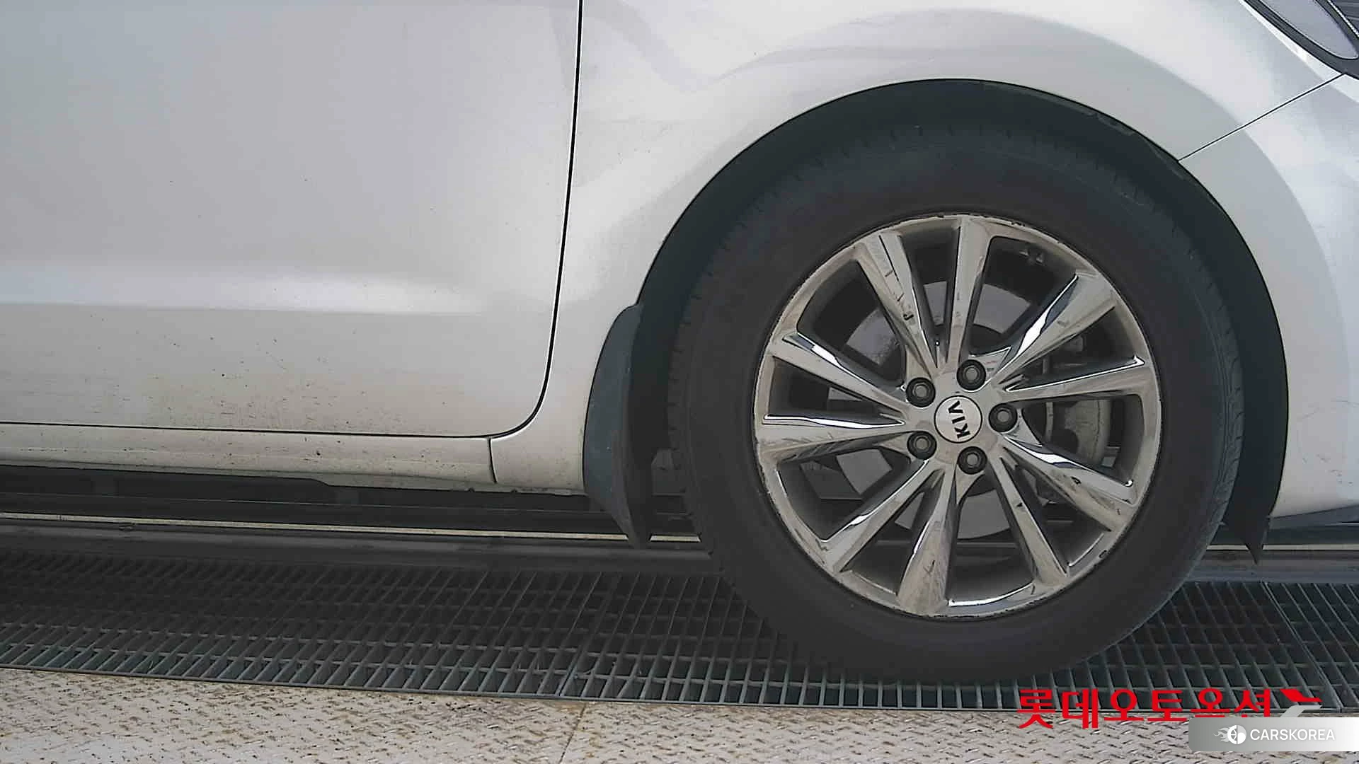Kia Carnival id 4504352 из Кореи 15