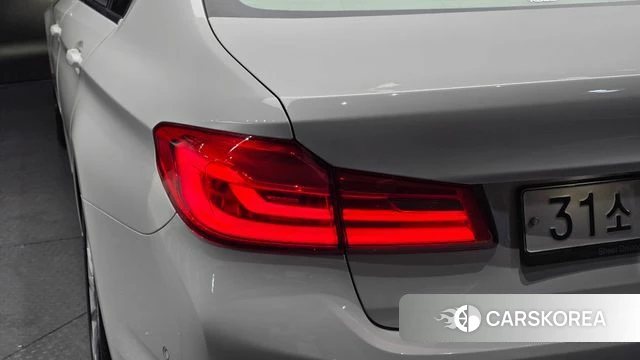 BMW 5 Series (G30) id 4667410 из Кореи 15
