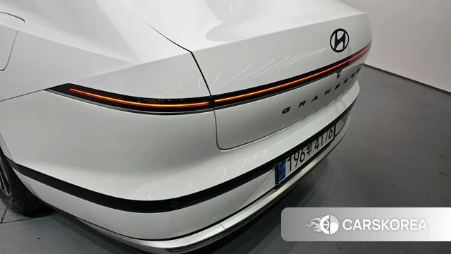 Hyundai Grandeur Hybrid (GN7) id 4427131 из Кореи 15