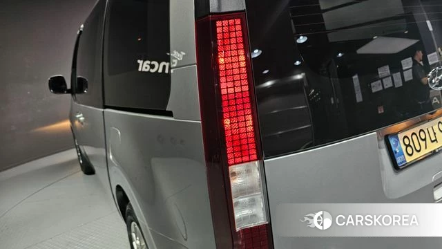 Hyundai Staria id 4249458 из Кореи 15