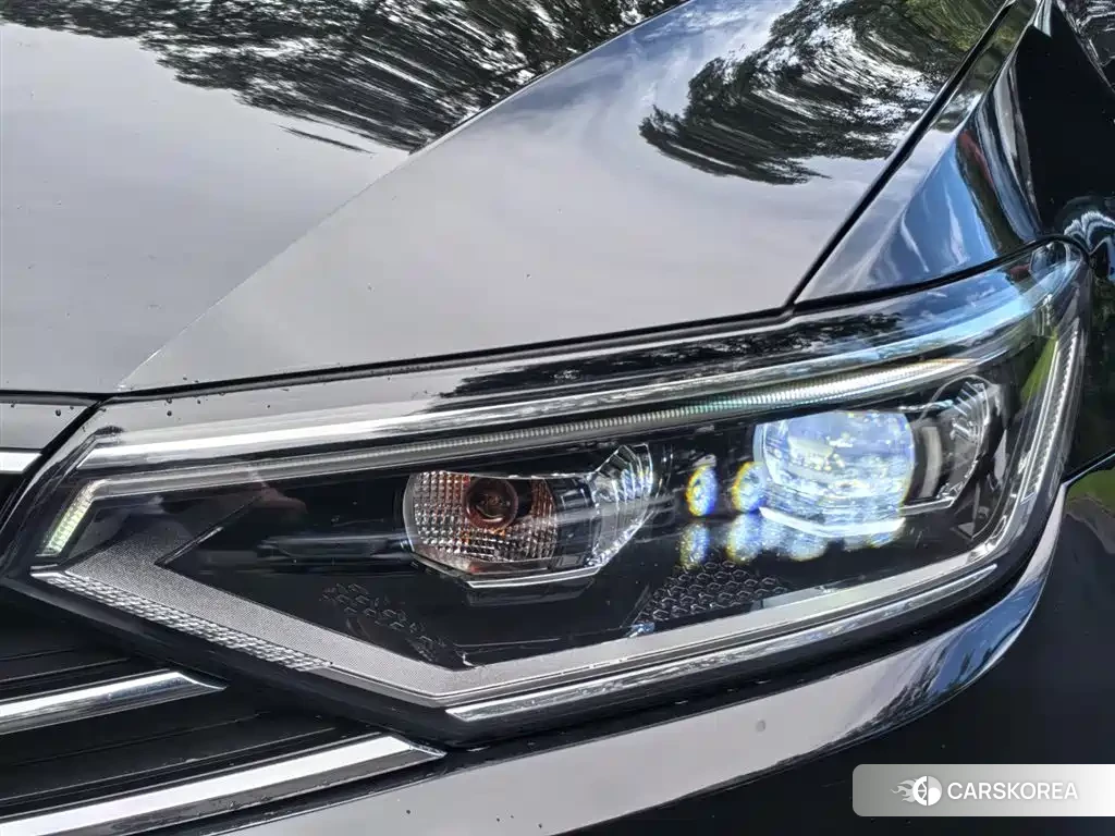 Volkswagen Magotan id 4600704 из Китая 15