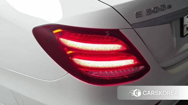 Mercedes-Benz E-Class W213 id 4476767 из Кореи 15
