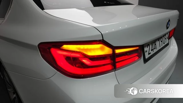 BMW 5 Series (G30) id 4397639 из Кореи 15