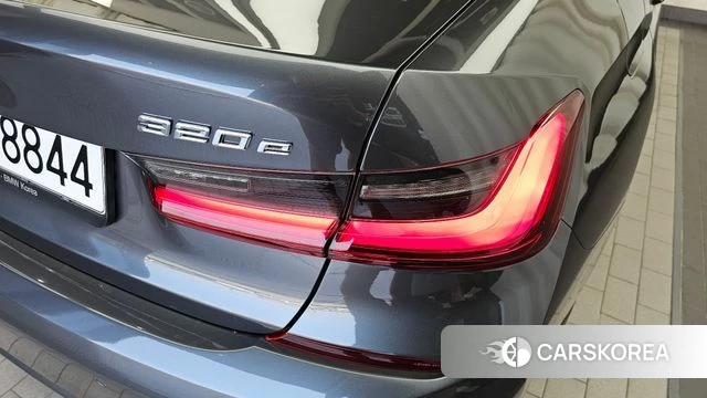 BMW 3 Series (G20) id 4463854 из Кореи 15