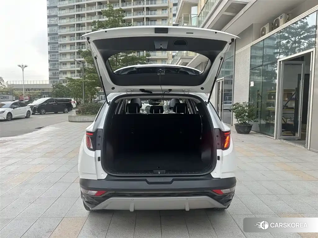 Hyundai Tucson id 4570575 из Китая 15