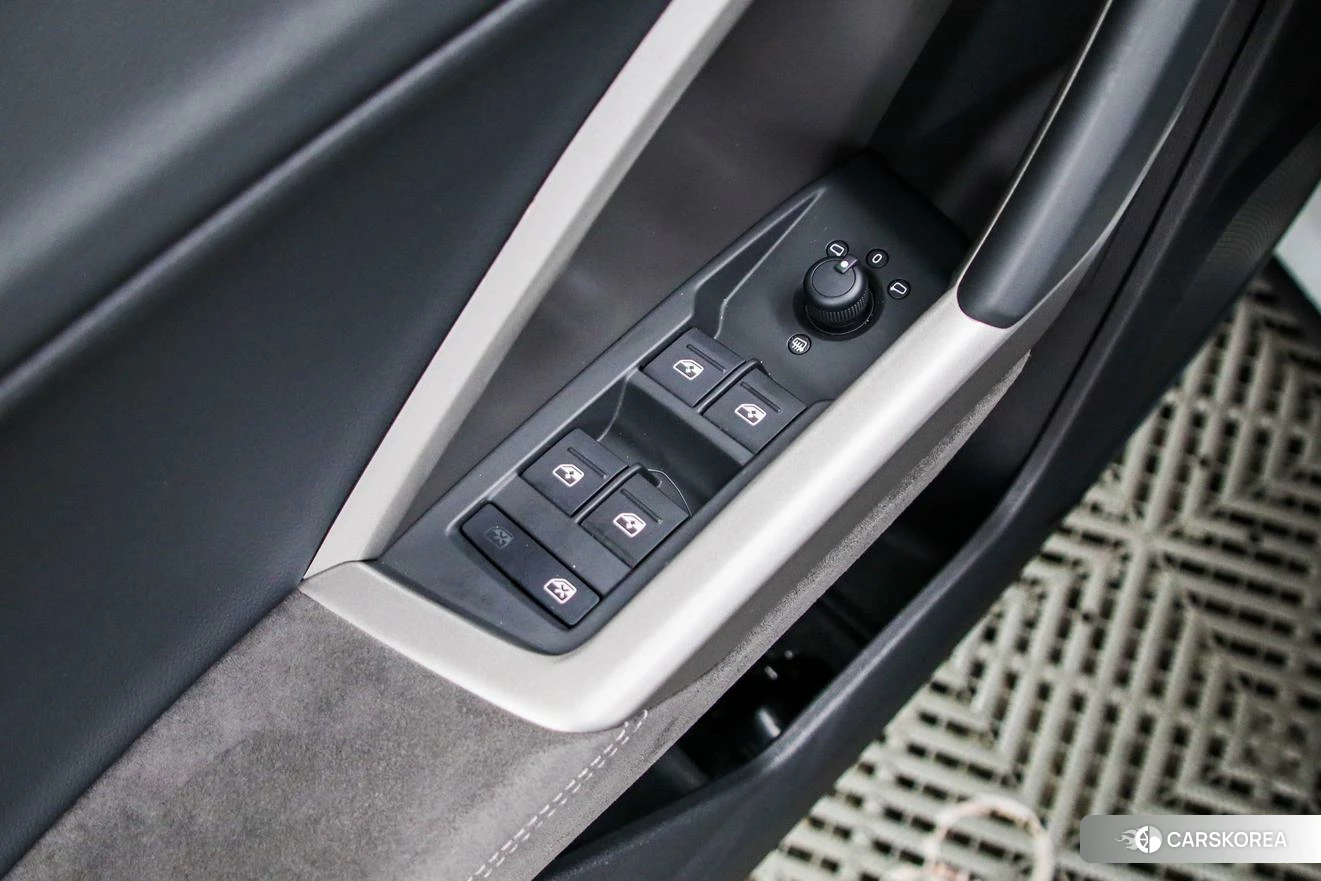 Audi Q3 id 4420897 из Китая 15