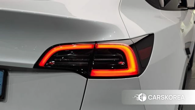Tesla Model Y id 4549275 из Кореи 15
