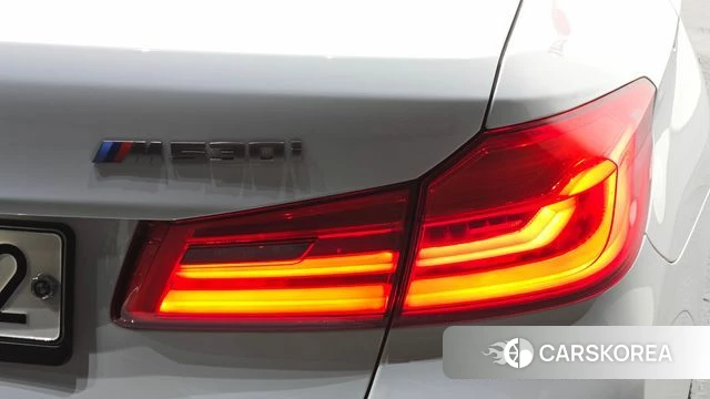 BMW 5 Series (G30) id 4619927 из Кореи 15
