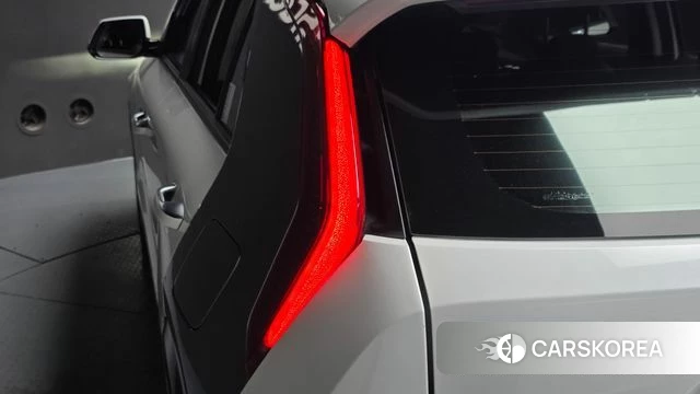 Kia Di Ol Nu Niro id 4881231 из Кореи 15