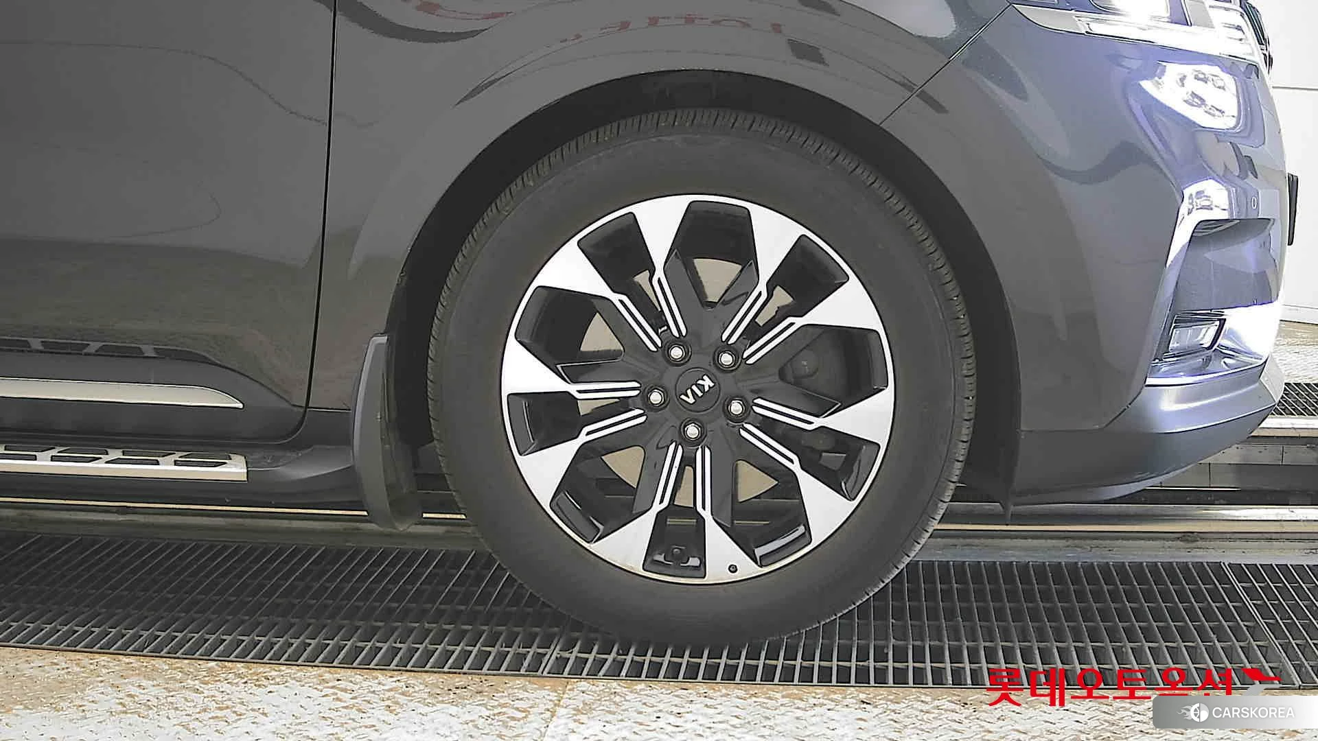 Kia Carnival id 4296921 из Кореи 15