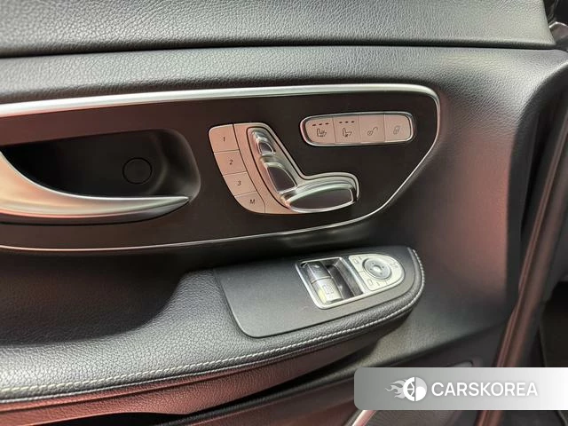Mercedes-Benz V-class id 4208857 из Китая 15