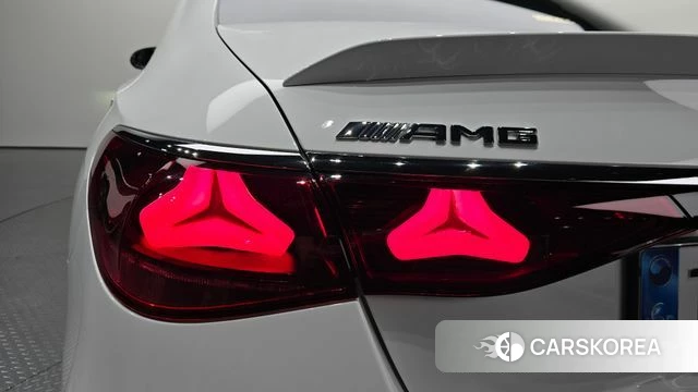 Mercedes-Benz E-Class W214 id 4589824 из Кореи 15
