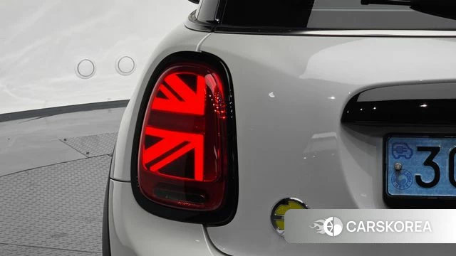 Mini Cooper Electric id 4533915 из Кореи 15