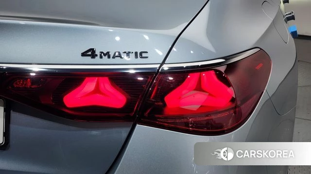 Mercedes-Benz E-Class W214 id 4792272 из Кореи 15