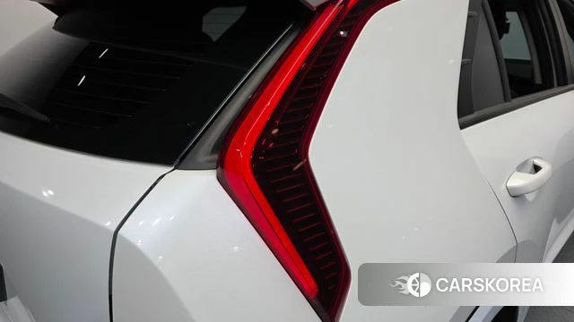 Kia Di Ol Nu Niro id 4929081 из Кореи 15