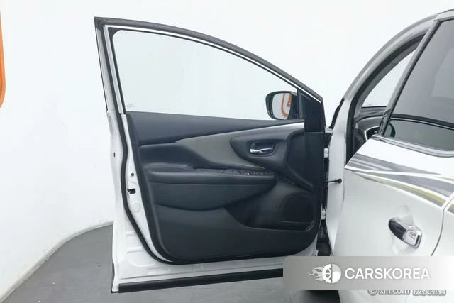 Nissan Loulan id 4210593 из Китая 15
