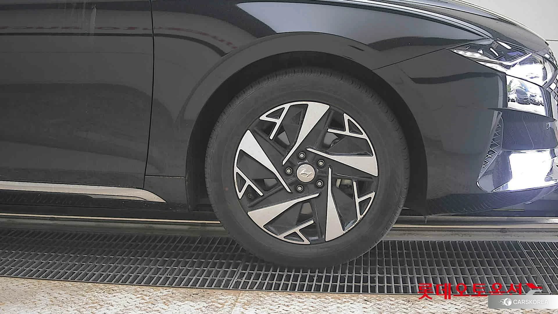 Hyundai Grandeur Hybrid id 4289505 из Кореи 15