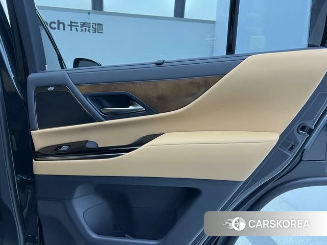 Lexus LX id 4258815 из Китая 15