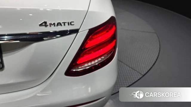 Mercedes-Benz E-Class W213 id 4530277 из Кореи 15