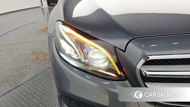 Mercedes-Benz E-Class W213 id 4536293 из Кореи 15