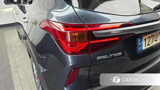 Kia Seltos id 4542484 из Кореи 15
