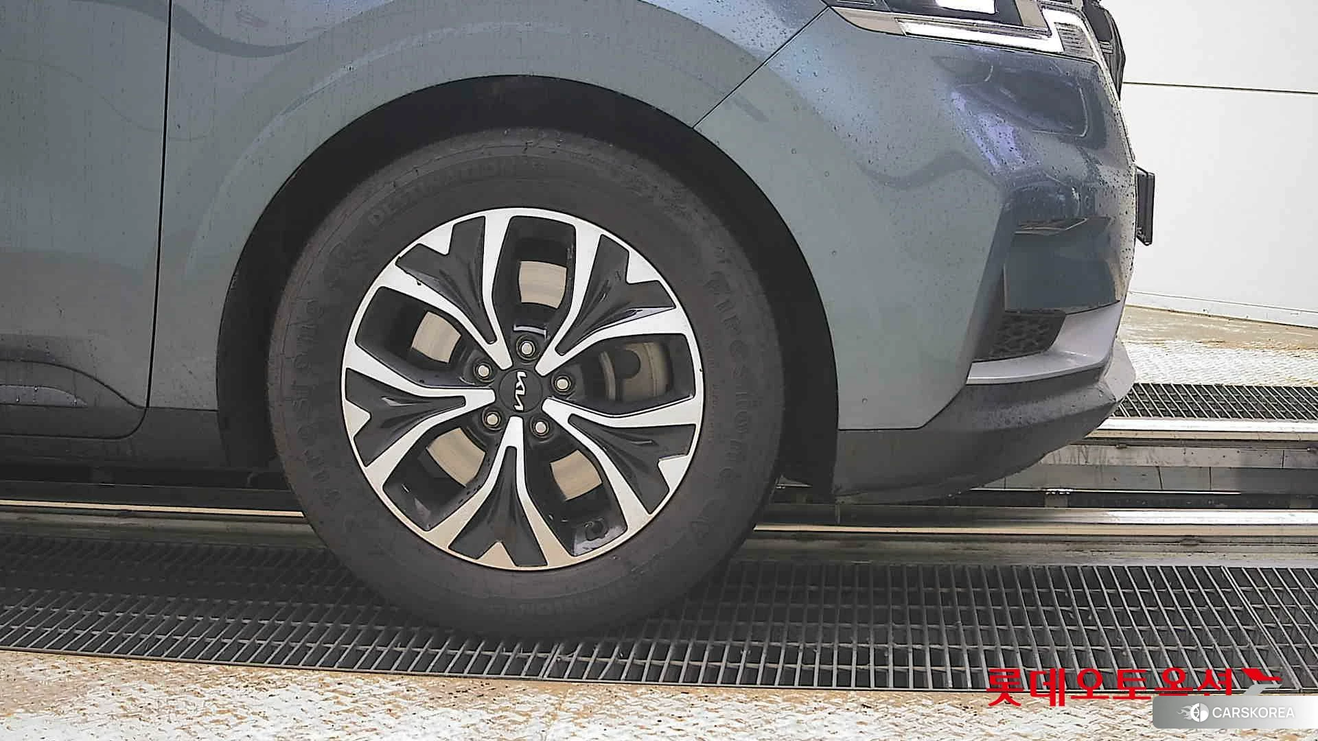 Kia Carnival id 4289435 из Кореи 15