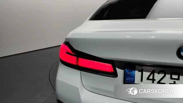 BMW 5 Series (G30) id 4362027 из Кореи 15