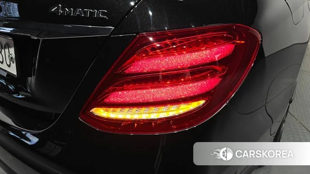 Mercedes-Benz E-Class W213 id 4581569 из Кореи 15