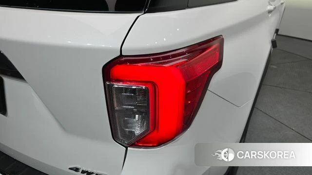 Ford Explorer 6th Generation id 4383085 из Кореи 15