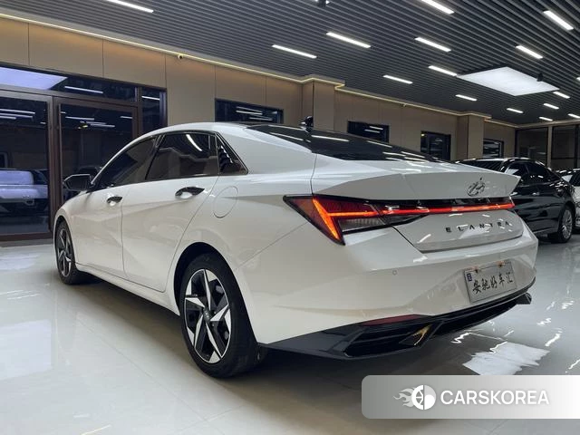 Hyundai Elantra id 4320949 из Китая 15