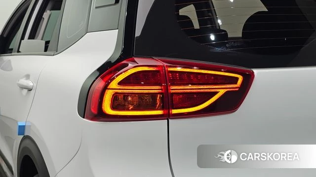 Kia Niro Plus id 4768615 из Кореи 15