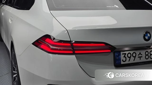 BMW 5 Series (G60) id 4853755 из Кореи 15