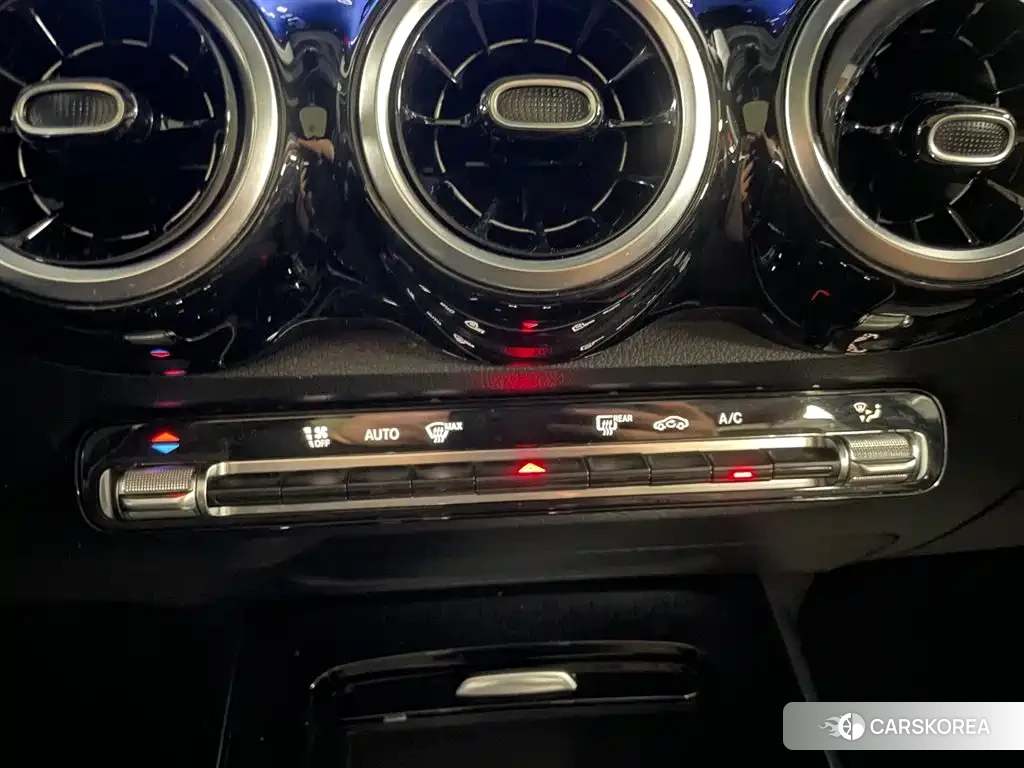 Mercedes-Benz GLB id 4538924 из Китая 15