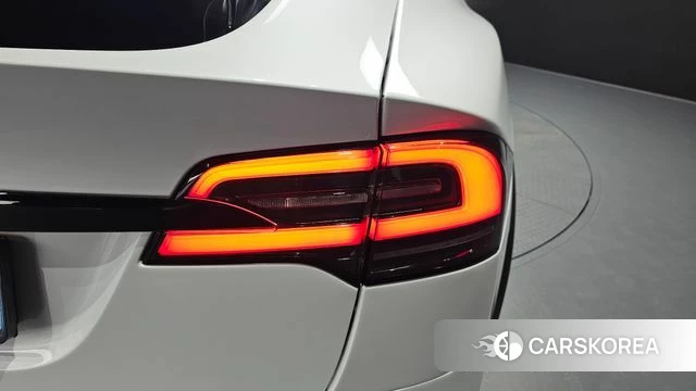 Tesla Model X id 4560932 из Кореи 15
