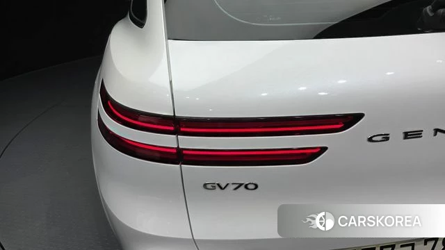 Genesis GV70 id 4550796 из Кореи 15