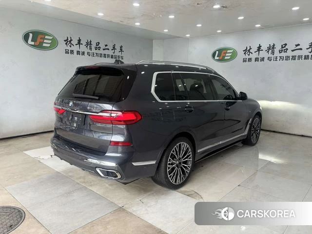 BMW X7 id 4274619 из Китая 15