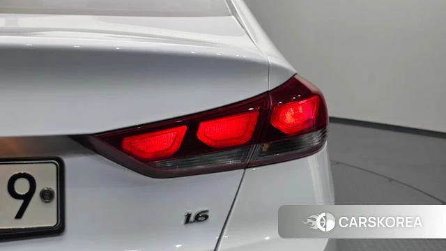 Hyundai Avante AD id 4530964 из Кореи 15