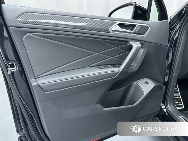 Volkswagen Tiguan L id 4298237 из Китая 15