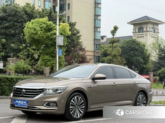Volkswagen Passat id 4259131 из Китая 15