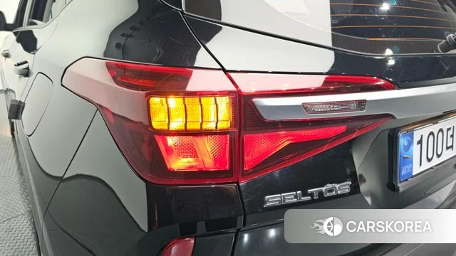 Kia Seltos id 4593747 из Кореи 15