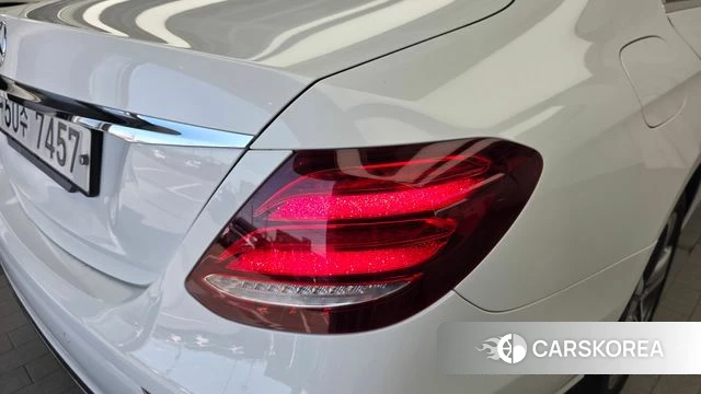 Mercedes-Benz E-Class W213 id 4642799 из Кореи 15