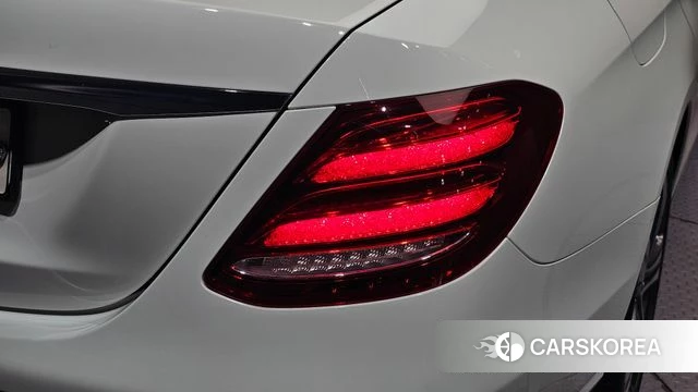 Mercedes-Benz E-Class W213 id 4586994 из Кореи 15