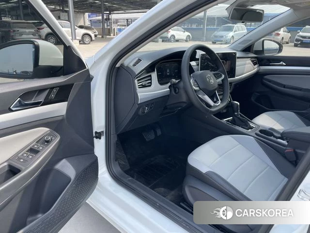 Volkswagen Bora id 4273588 из Китая 15