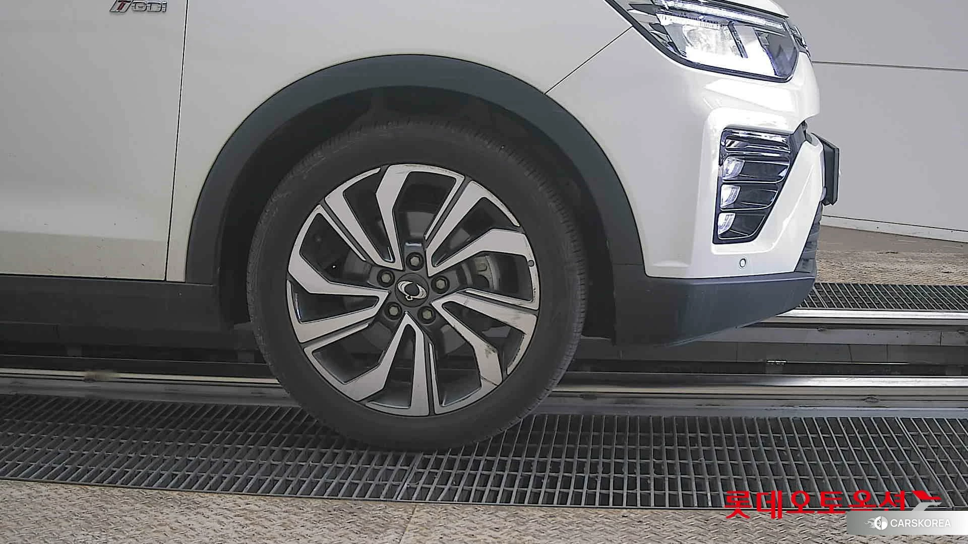 SsangYong Tivoli id 3882202 из Кореи 15