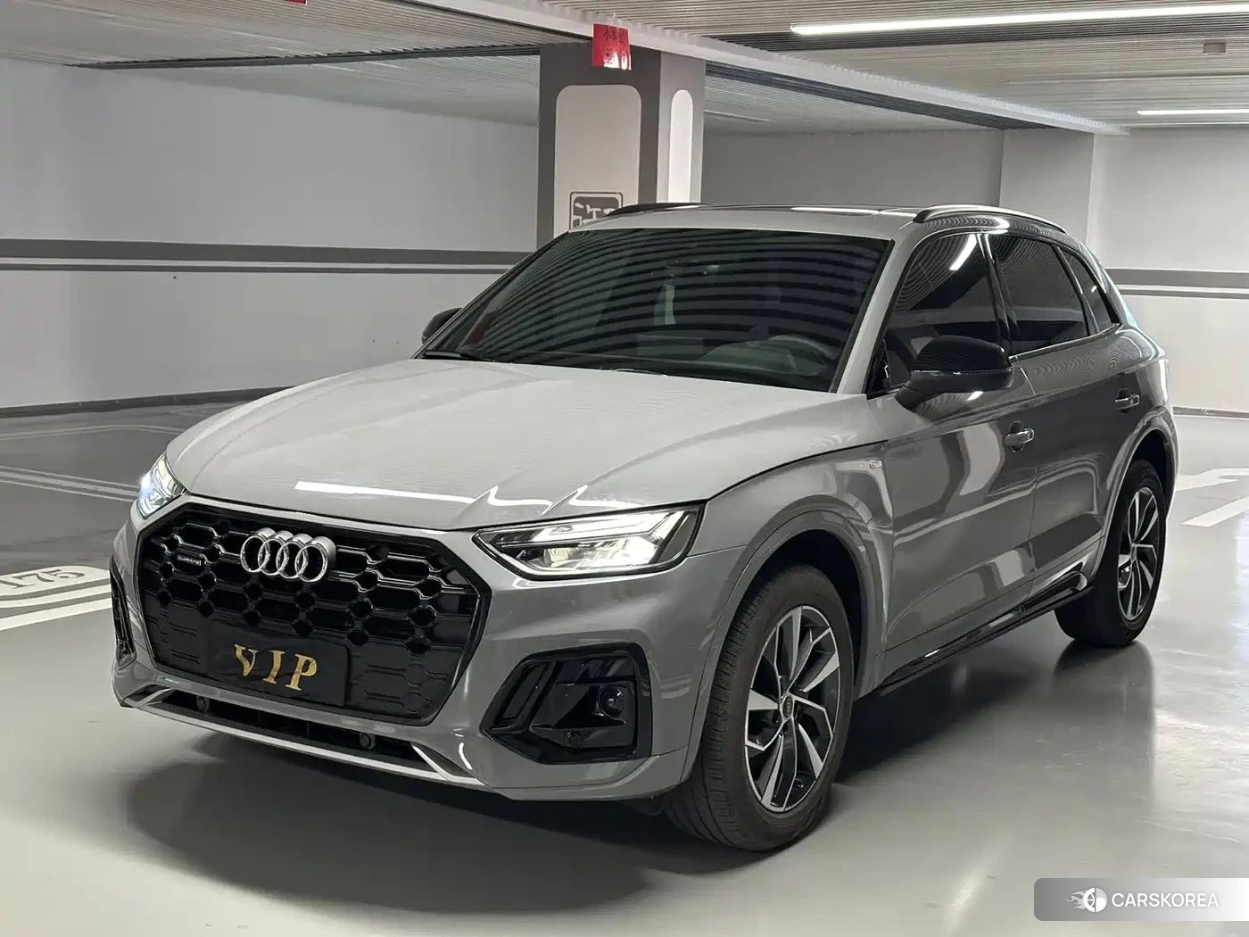 Audi Q5L id 4589484 из Китая 15