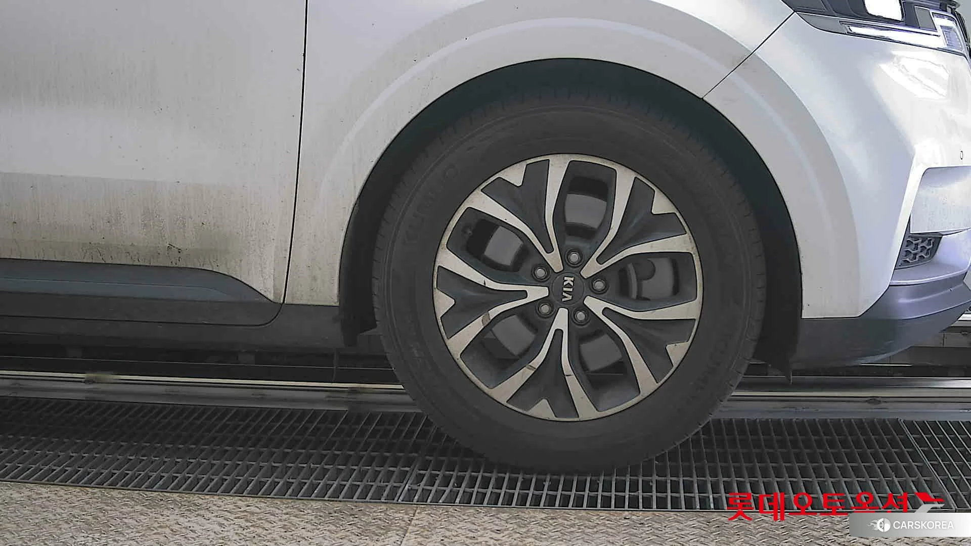 Kia Carnival id 3882122 из Кореи 15